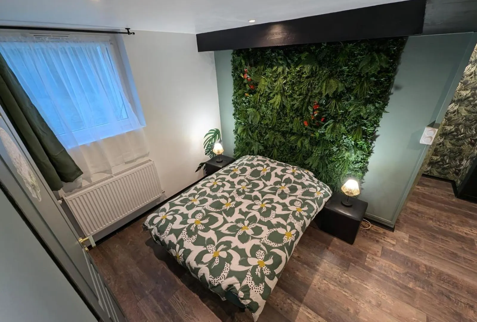 Appartement Verdoyant Au Bord Du Lac Leman Entre Evian Et Thonon Dans Une Villa Publier